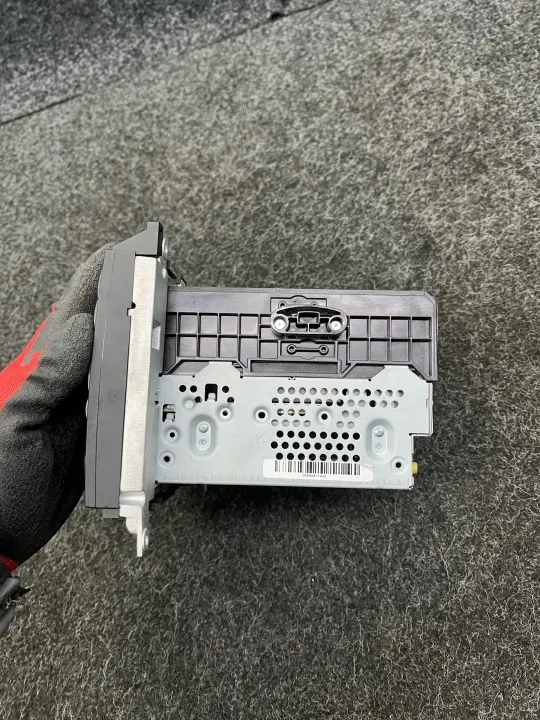 Radio CD Mercedes OEM A1699002000 pour W169 W245 image 9