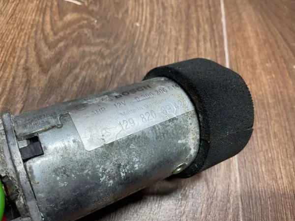 Stolinställningsmotor OEM 1298208942 Mercedes SL R129 image 5