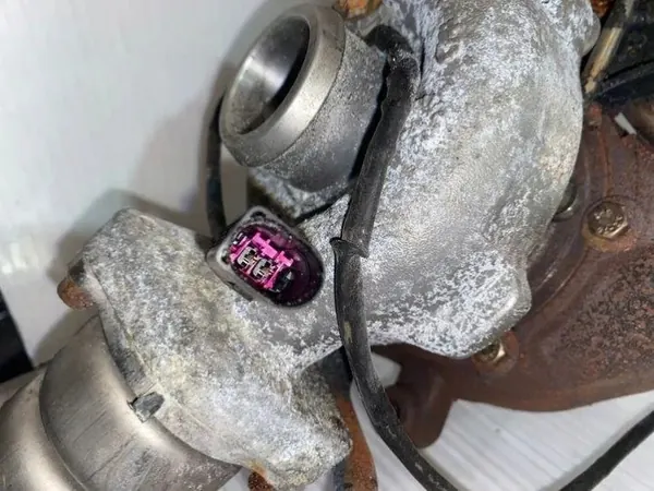 Käytetty turbo OEM 53031013583 Audi A4 Avantille image 3