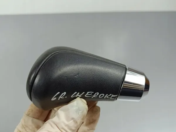 Pomo de mudanças Jeep OE OEM FOB5573 - Usado image 5