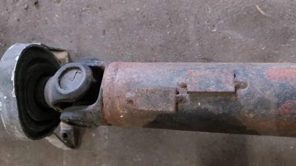 Volvo OE Kardanas OEM 30711838 Gebruikt image 9