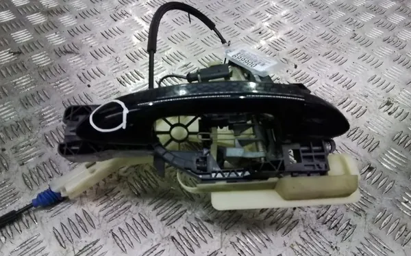 Höger framdörrslås Volkswagen Passat B6 CC 5N1837016A image 2