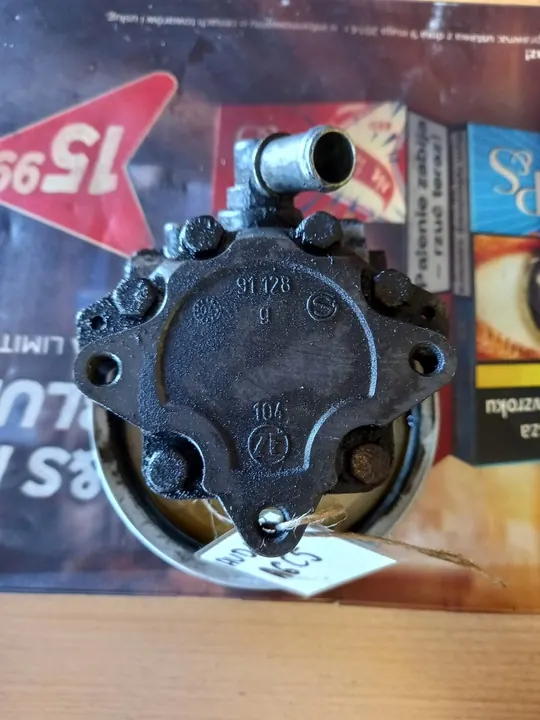 Bomba de direção Audi A3 image 2