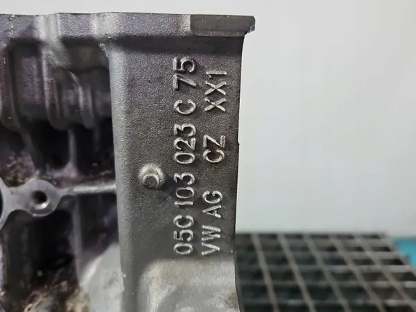 Bloco Motor OEM 05C103023C para Skoda Kamiq 1.0 TSI image 4
