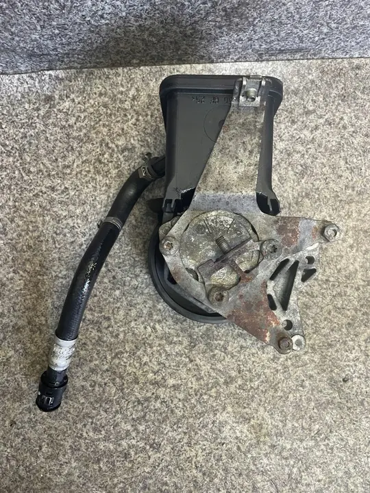 Bomba de direção assistida BMW X3 E83 3.0D M57 OEM image 5