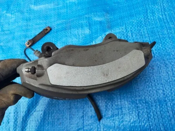 Étriers & Disques Frein Avant Audi A5 OEM ACF004 image 10
