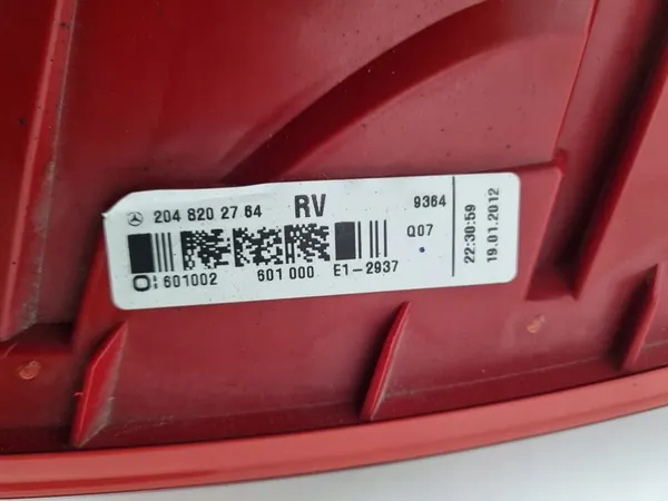 MERCEDES W204 LIFT SEDAN RECHTER ACHTERLICHT A2048202764 image 5