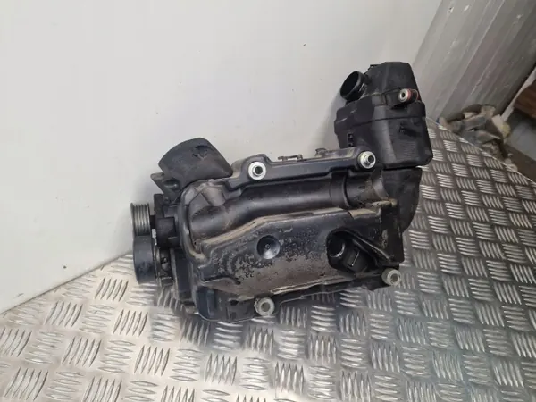 Compressorhuis OEM 03C103502G voor VW Golf V image 3