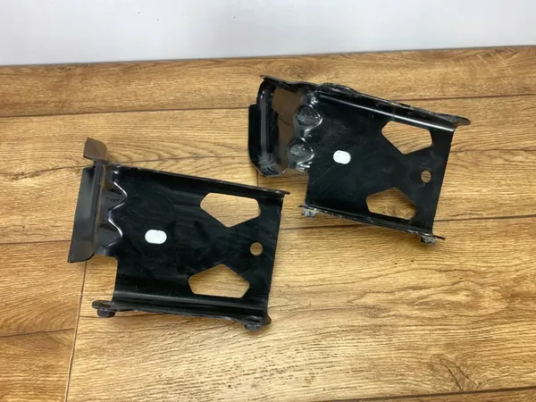 Support de pare-chocs avant gauche Dodge Challenger 15+ image 4