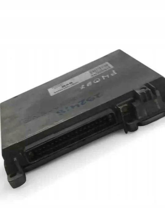 Ordinateur de moteur Renault Clio 1.2 Diesel 7700868735 image 3