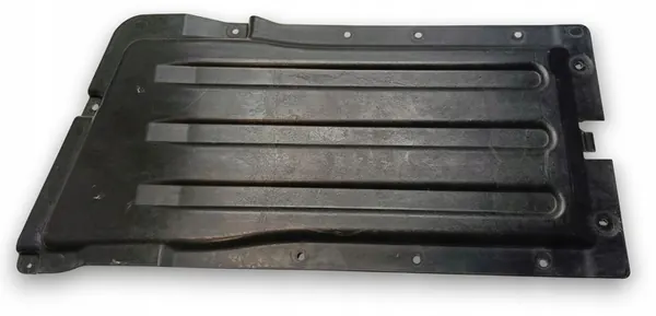 BMW X7 G07 2023 Lower Gearbox Cover OEM 7424880 image 1