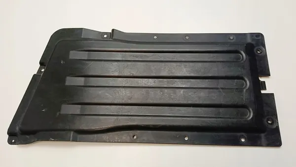 BMW X7 G07 2023 Lower Gearbox Cover OEM 7424880 image 2