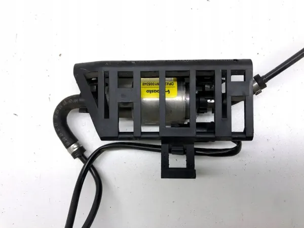 VW Golf VIII 2019 Polttoainepumppu Webasto 5Q0201607K image 3