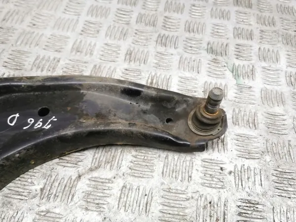 KIA Stonic 2022 Braccio inferiore anteriore destro image 6