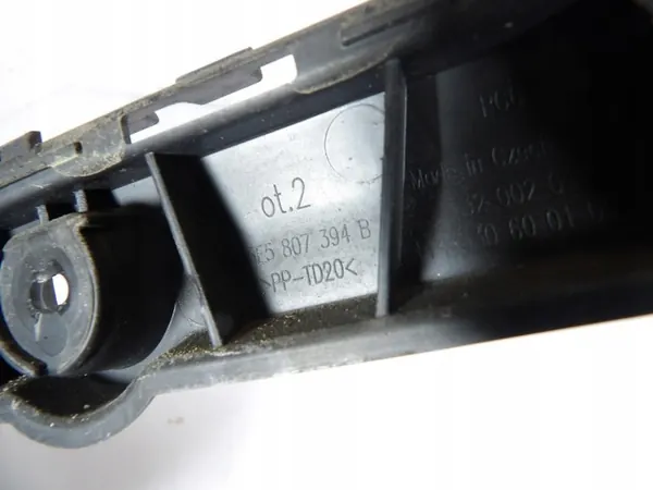 SKODA OCTAVIA III Deslizamento de Para-choque Traseiro Direito 5E5807394B image 3