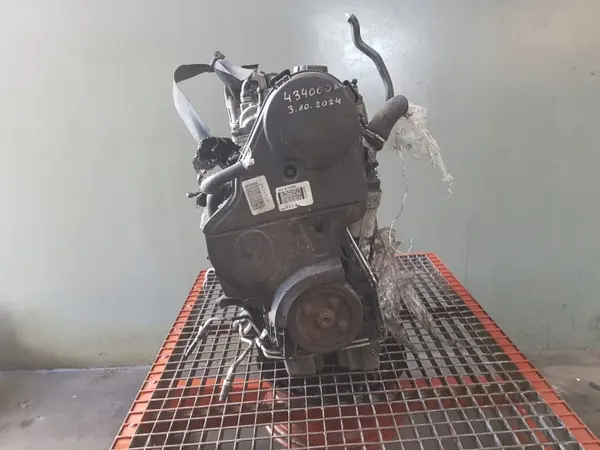 Motor Diesel D5244T usado para Volvo V70 2.4d image 5