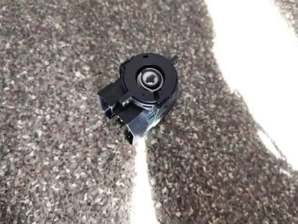 BMW X5 E53 Ontsteekschakelaar OEM 1961069 - Gebruikt image 2