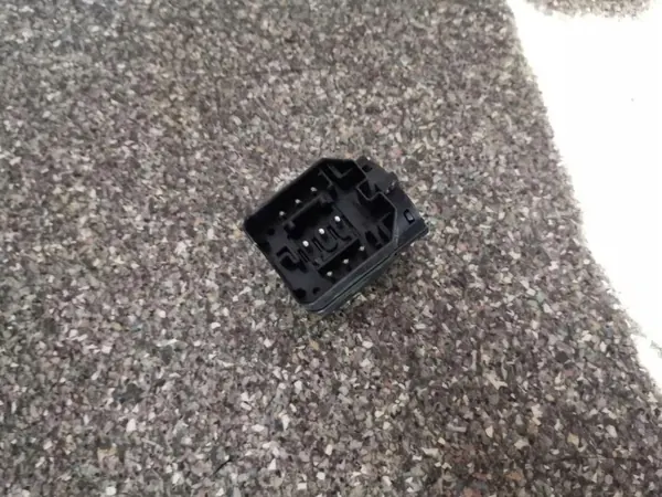 BMW X5 E53 Ontsteekschakelaar OEM 1961069 - Gebruikt image 3