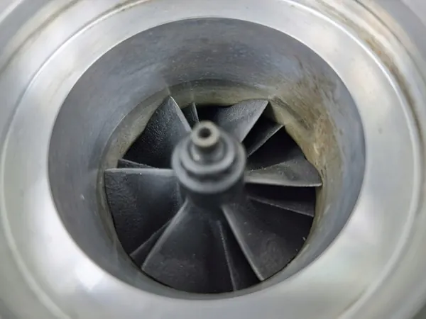 Turbocompressor OEM 070145701N para VW T5 image 5