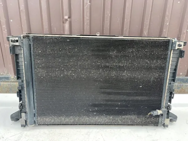 Audi SQ7 Kühlerlüfter OEM 8W0121251AB 4M0816411B image 3