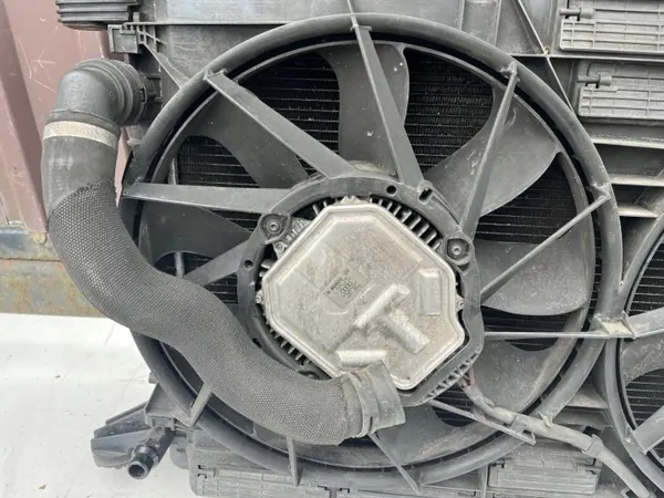 Audi SQ7 Kühlerlüfter OEM 8W0121251AB 4M0816411B image 7