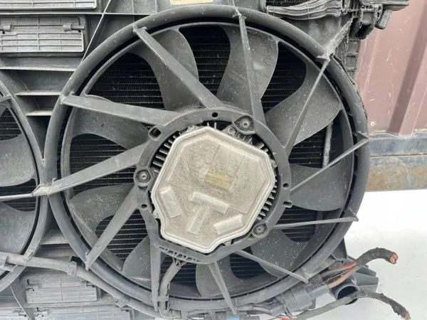 Audi SQ7 Kühlerlüfter OEM 8W0121251AB 4M0816411B image 8