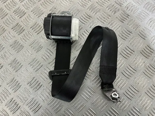 OEM 6V0857447 Vasen takaturvavyö Skoda Fabia III:lle image 2
