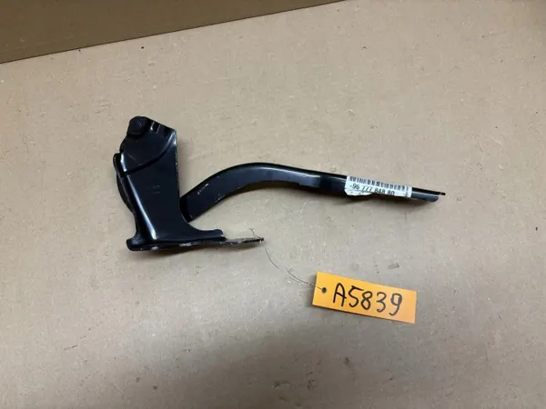 Charnière de Capot Gauche OEM 9677784880 Peugeot 308 II T9 image 2