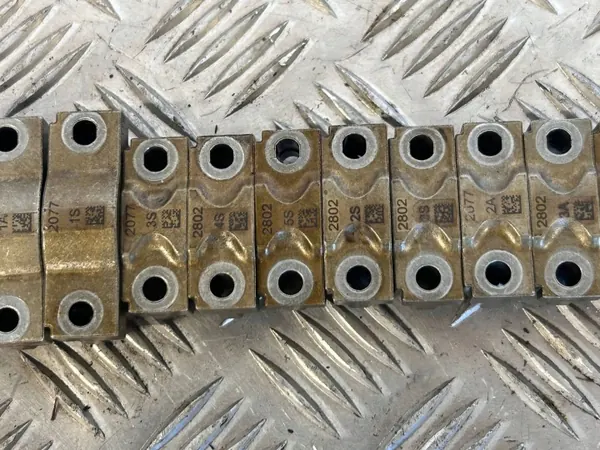 Gebruikte cilinderkop Maserati Levante OEM 12345 image 3