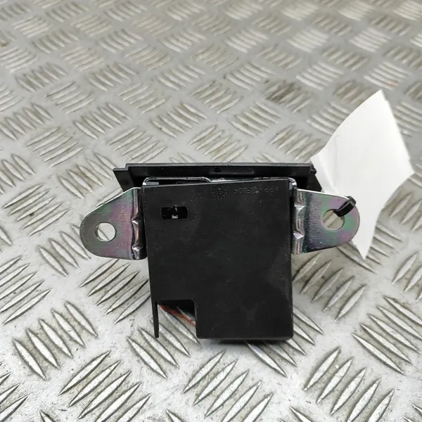 Bakre Höger Dörrlås VW T-Cross (C11) 1.0L 7E0827506A image 3