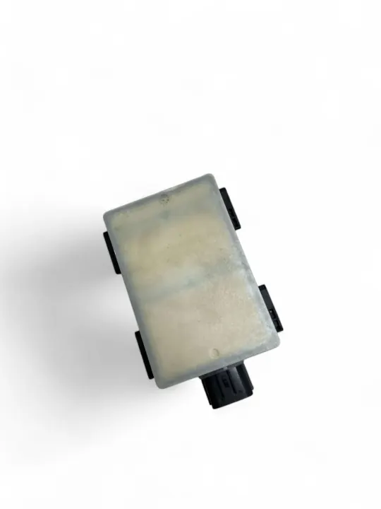 Volvo XC90 2018 Dodehoekmodule OEM 31665693 image 3
