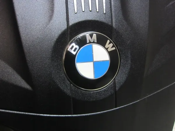 Couvercle Moteur BMW OEM 11127614291 pour 335i N55 image 6