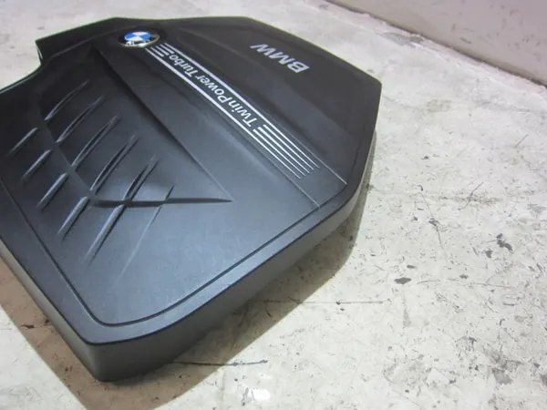 Couvercle Moteur BMW OEM 11127614291 pour 335i N55 image 9