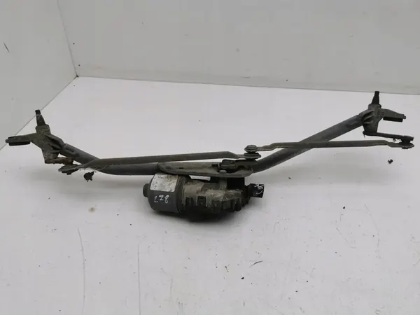 Volkswagen PASSAT B5.5 2003 Pyyhkijämekanismi ja moottori OEM image 10