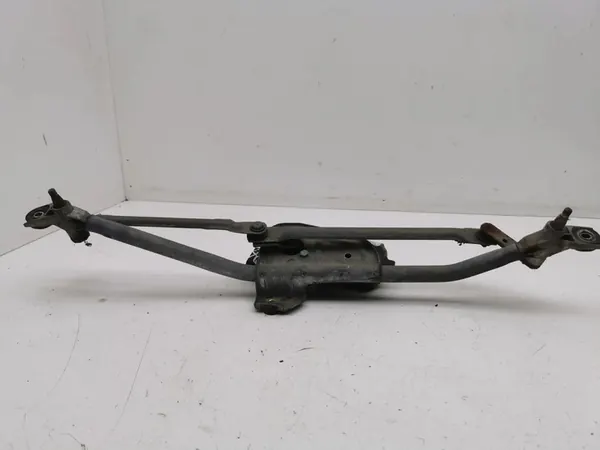 Volkswagen PASSAT B5.5 2003 Pyyhkijämekanismi ja moottori OEM image 8