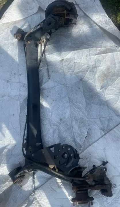 Viga suspensión trasera OEM CIVIC UFO IX 033 image 10