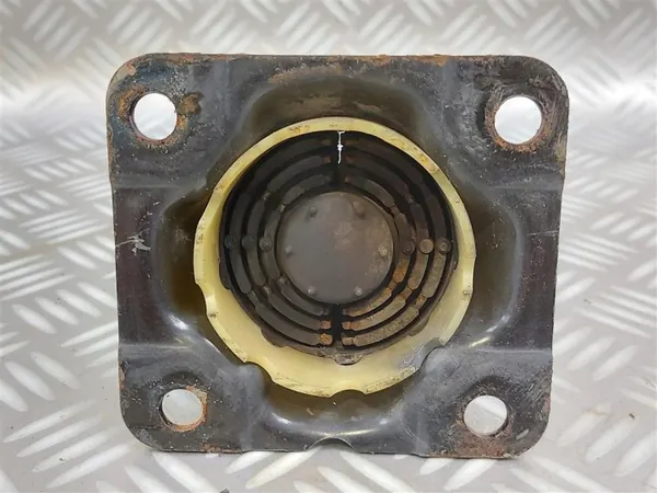 Almofada fixação bateria DAF XF106 OEM 1850032 image 3