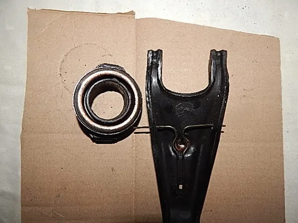 Kytkinvipu OEM ŁAPA SPRZĘGŁA Mazda 5 2.0D image 3