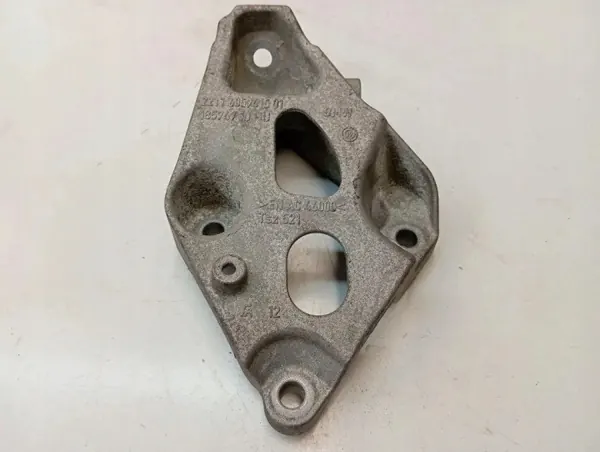 Support moteur BMW OE 685941501 - État utilisé image 2