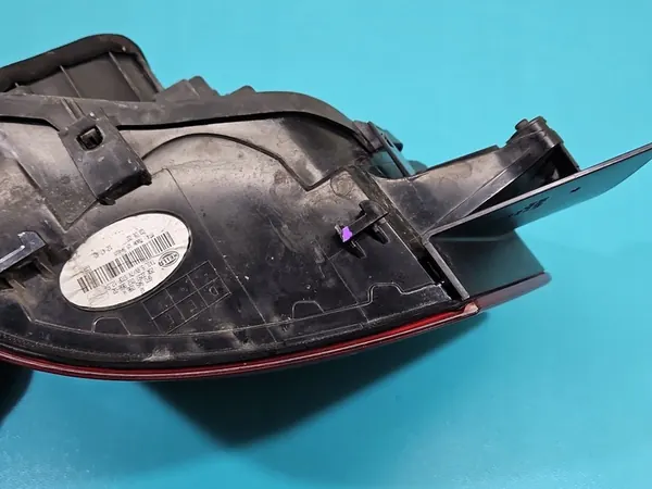 Luz Trasera Derecha Seat Ibiza V KJ 6F 17- OEM 6F0945096H image 9