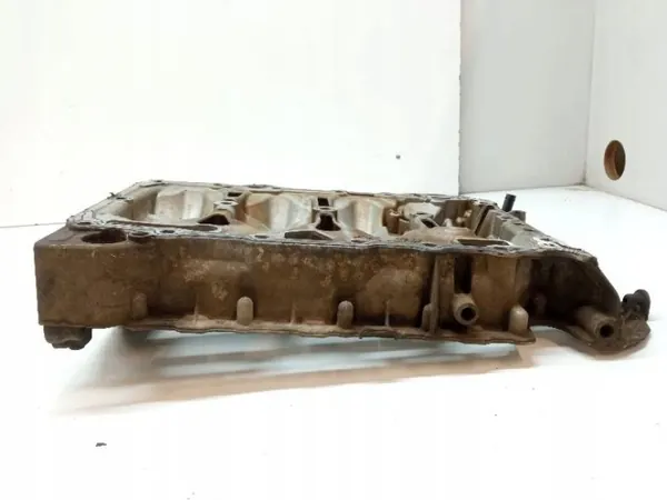 Oberer Ölwanne OEM 1706AC46000D für Skoda Superb III image 3
