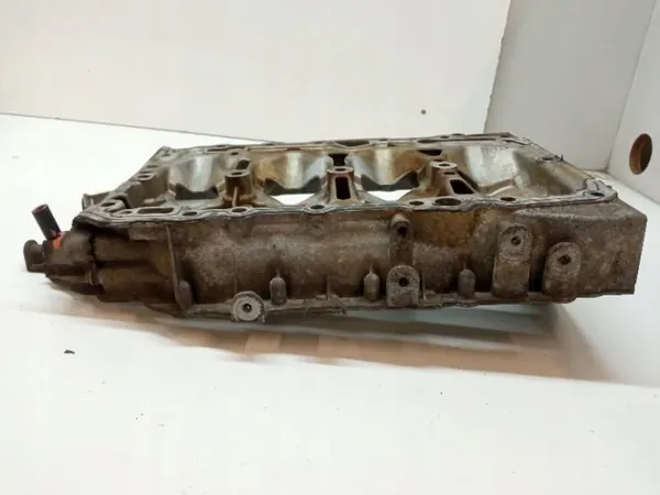 Oberer Ölwanne OEM 1706AC46000D für Skoda Superb III image 6