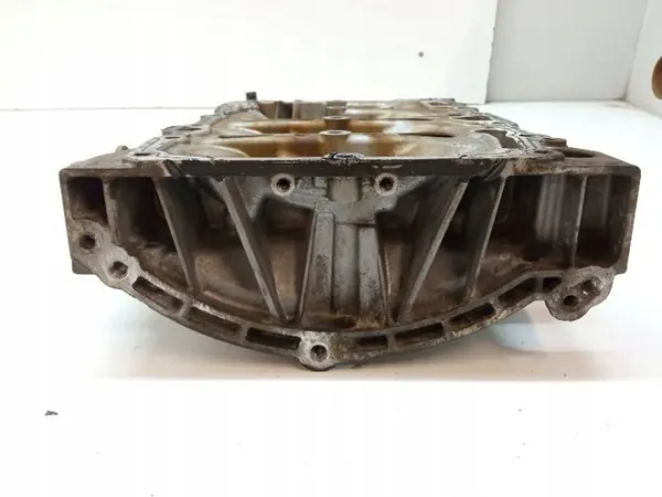 Oberer Ölwanne OEM 1706AC46000D für Skoda Superb III image 7