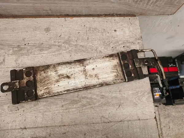 Refroidisseur de carburant VW GOLF V ALTEA TOURAN 1.9TDI 2.0TDI image 2