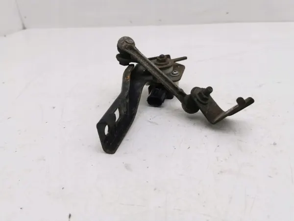 Sensor de nível dianteiro direito Honda HR-V OEM A1927151 image 3