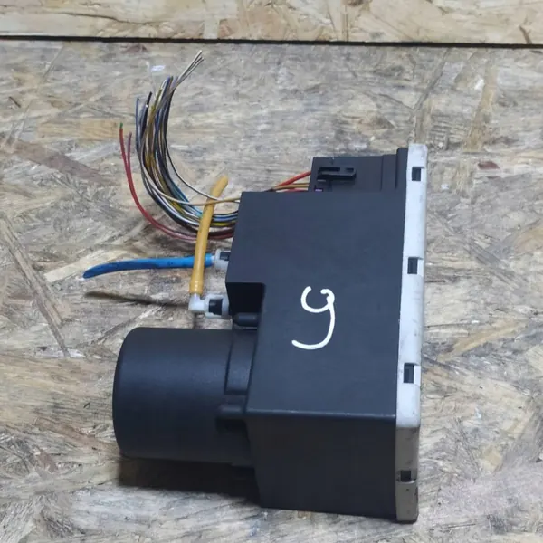 Pompe de verrouillage central OEM 8L0862257L Audi A3 8L image 9