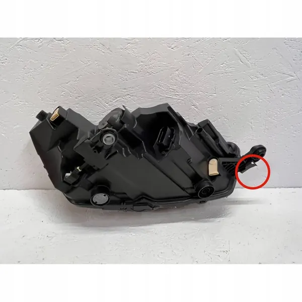 Farol esquerdo Skoda Fabia IV Iluminação Cristal image 8