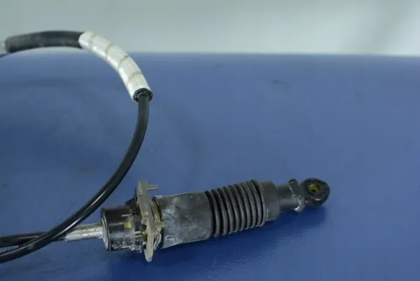 OEM 68104688AA Handremkabel-ontgrendeling Chrysler 200 image 3