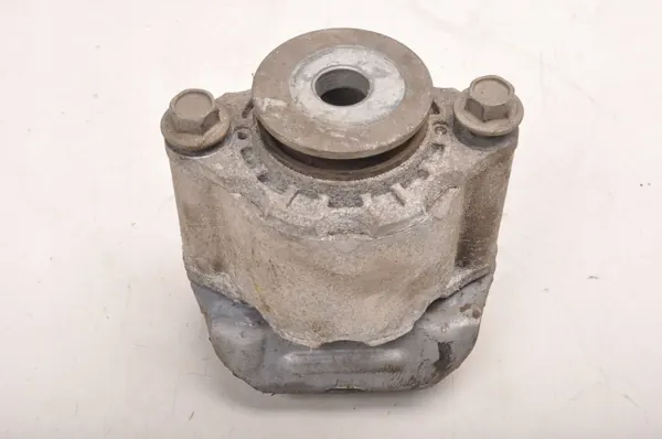 Ford OE MB3C-5D008-AB cabine-ophanging rechts achter image 4