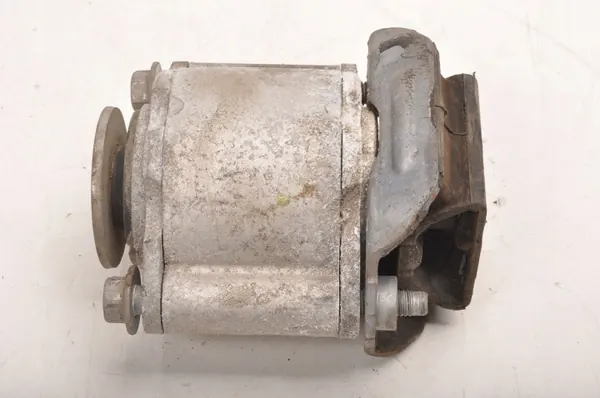 Ford OE MB3C-5D008-AB cabine-ophanging rechts achter image 5